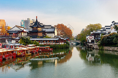 南京明孝陵紅墻雪景
